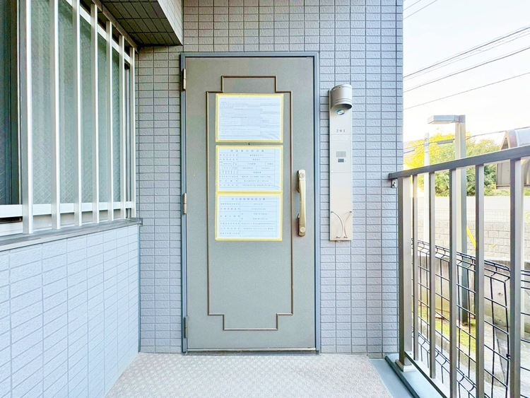 玄関 玄関を開ければ、そこは安らぎのご自宅。