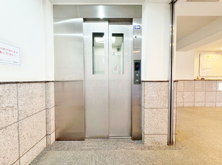 その他 エレベーターの管理も、きちんと行き届いてます。