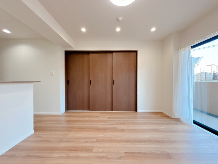 居間 過ごす時間が、たくさんの思い出として紡がれていく場所。