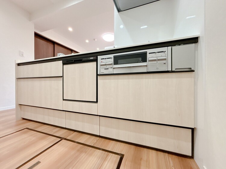 キッチン 洗練されたスタイリッシュなデザイン性と使いやすさを備えた仕様。