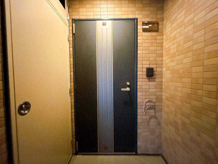 玄関 玄関を開ければ、そこは安らぎのご自宅。