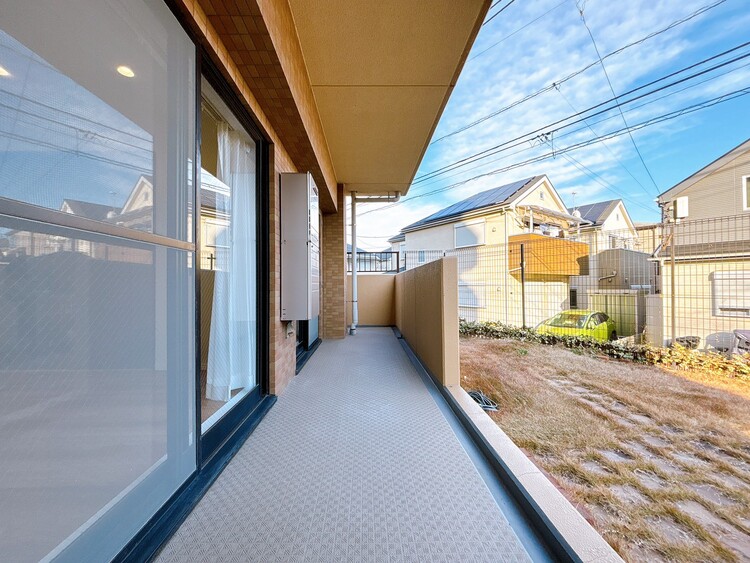 バルコニー 暮らしの中で、光と風を演出してくれるバルコニー。