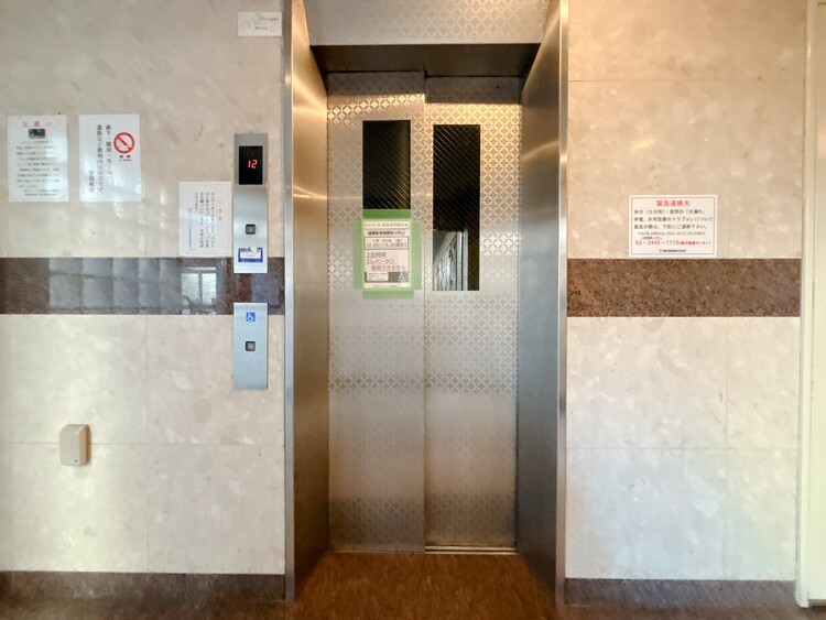 その他 エレベーターの管理も、きちんと行き届いてます。