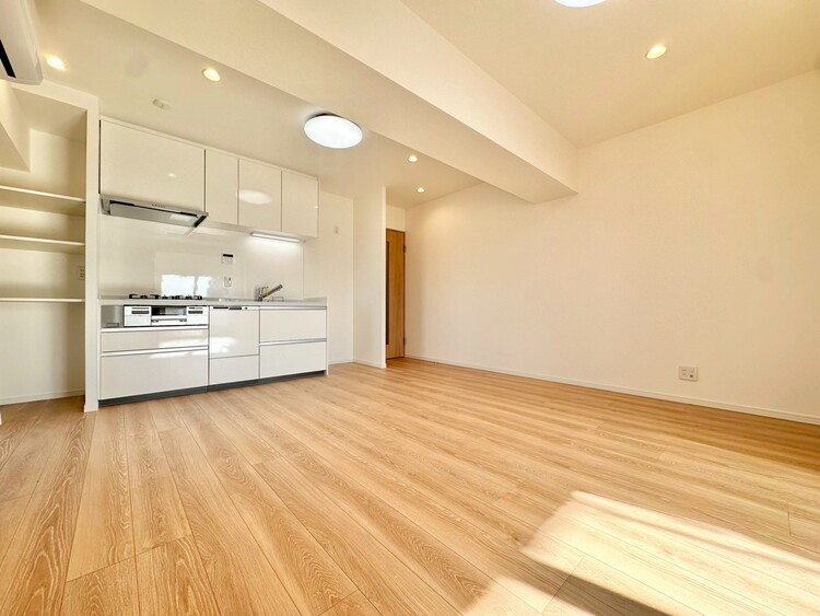 居間 過ごす時間が、たくさんの思い出として紡がれていく場所。