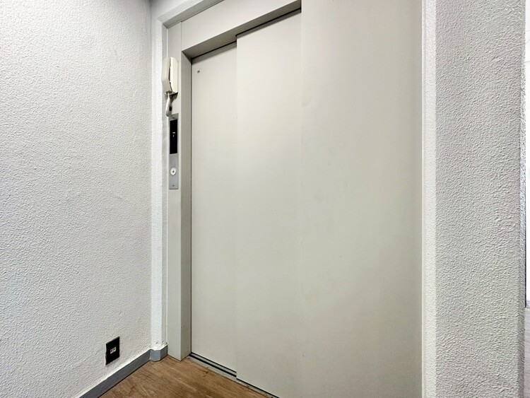 その他 エレベーターの管理も、きちんと行き届いてます。