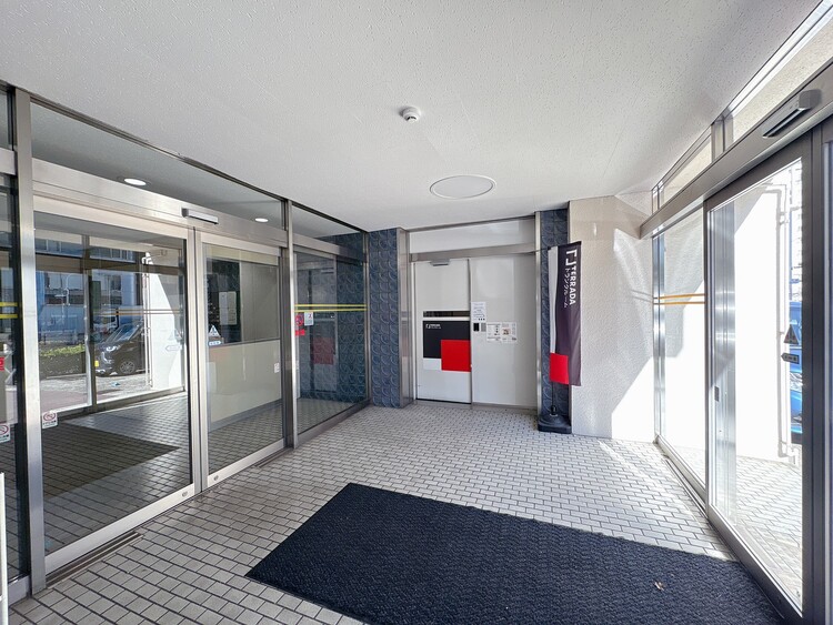 エントランス エントランスは、毎日の行き帰りで使う大事な空間です。