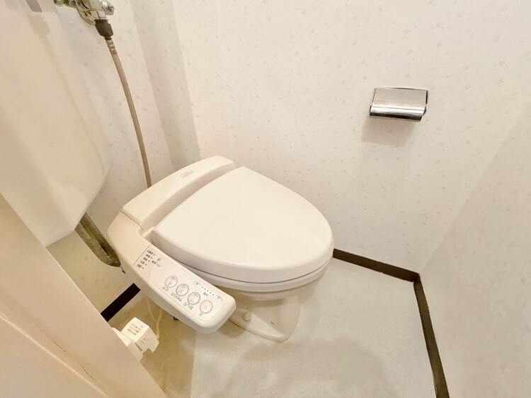 トイレ 暮らしの中のさりげないひとときの快適さにも、こだわりを、持って設備を配しております。