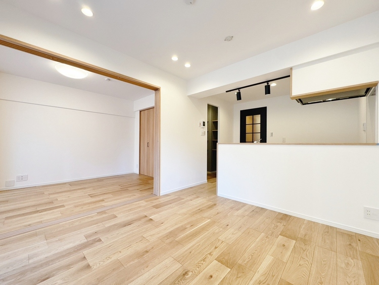 居間 ひとつひとつの空間に宿した機能性、そして美意識。