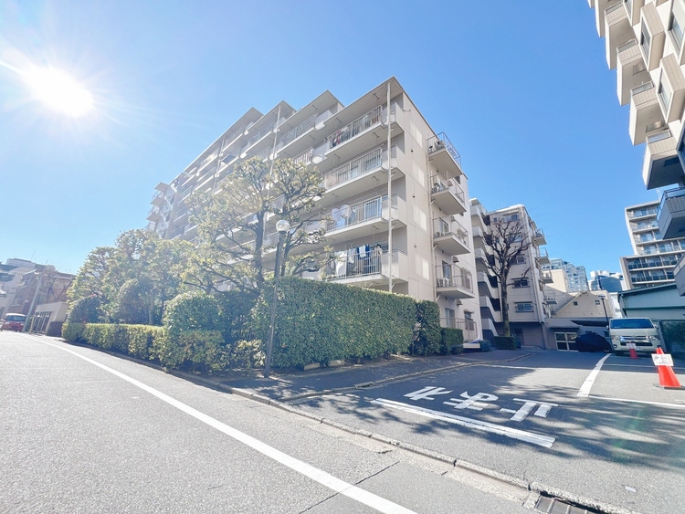 外観 資料には掲載していない情報が、現地にはたくさんあります。是非一度、現地をご確認ください。