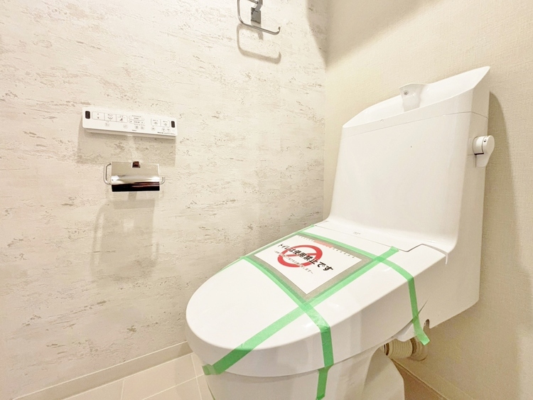 トイレ 暮らしの中のさりげないひとときの快適さにも、こだわりを、持って設備を配しております。