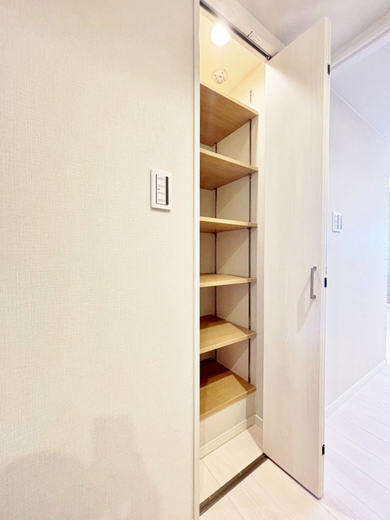 収納 暮らし心地を大きく左右する収納を、適材適所に配置し使い勝手を考慮しました。