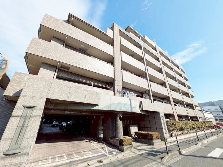 外観 資料には掲載していない情報が、現地にはたくさんあります。是非一度、現地をご確認ください。