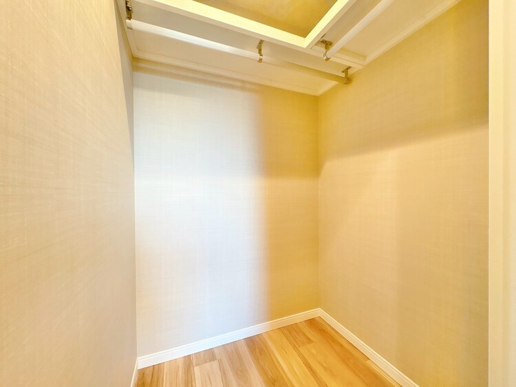 収納 居室にはクローゼットがあり、荷物もスッキリ収納して快適にお過ごしいただけます。