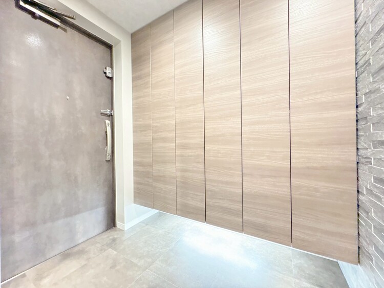 玄関 シューズボックスを完備した玄関です。