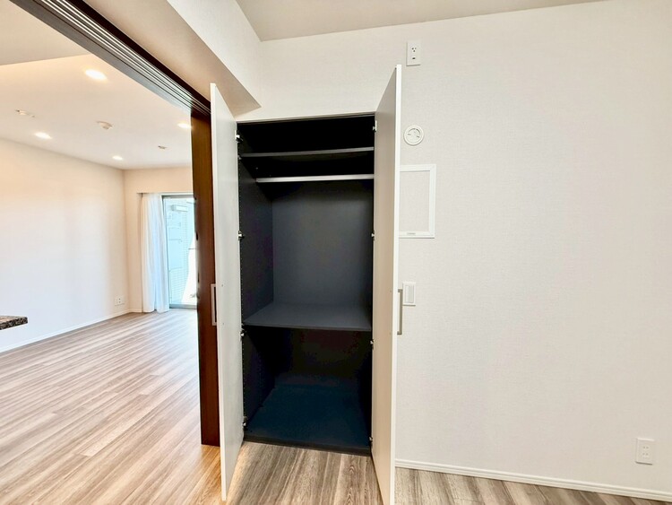 その他 家電やスーツケース、ストック品など何でも片付く嬉しい空間です。