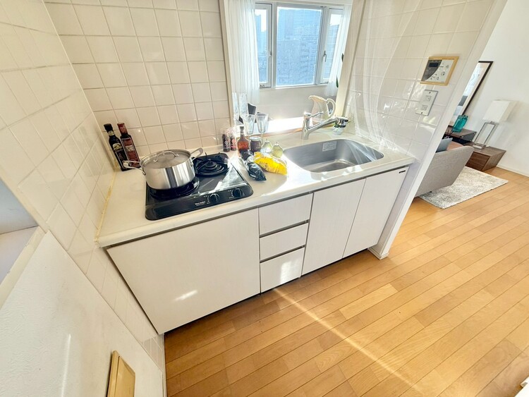 その他 開放感のあるキッチンスペース。調理をしながら、会話も弾みそうですね。