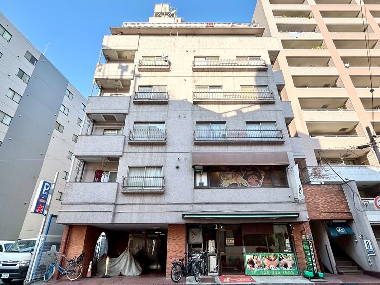 その他 飽きのこないシンプルモダンな外観です。