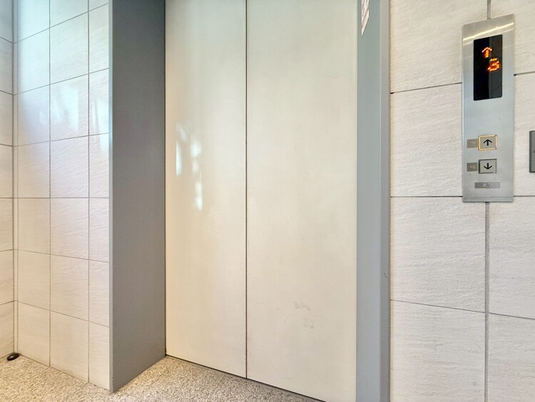 その他 エレベーター完備のため荷物が多くなっても安心。