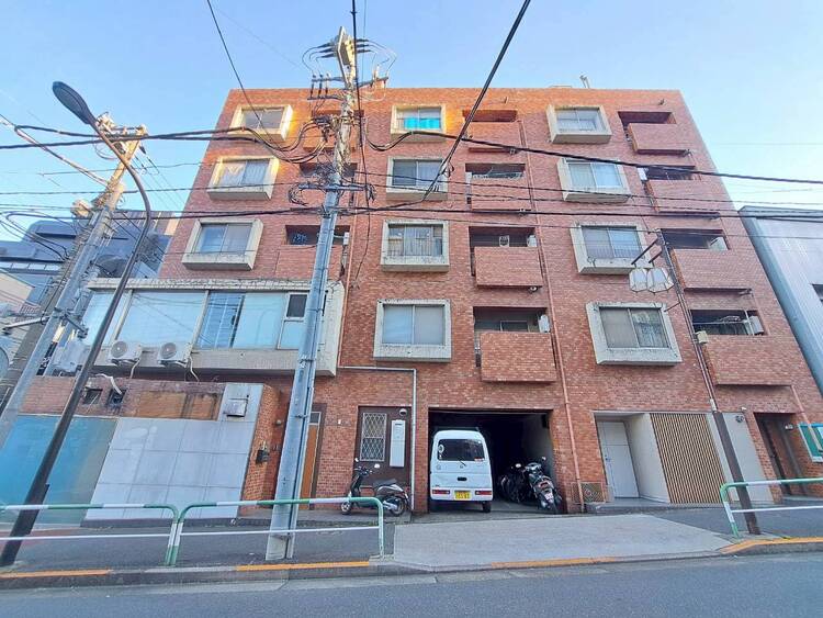 その他 飽きのこないシンプルモダンな外観です。