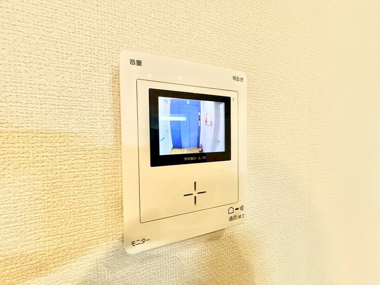 その他 誰が来てもわかる様にモニター付きインターホンを設置。