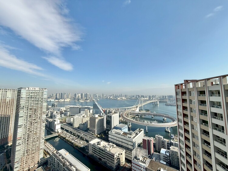 その他 眺望や窓からの景色が良いと、家で過ごす時間も快適です。