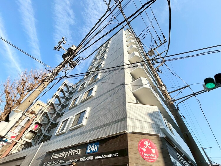 その他 飽きのこないシンプルモダンな外観です。