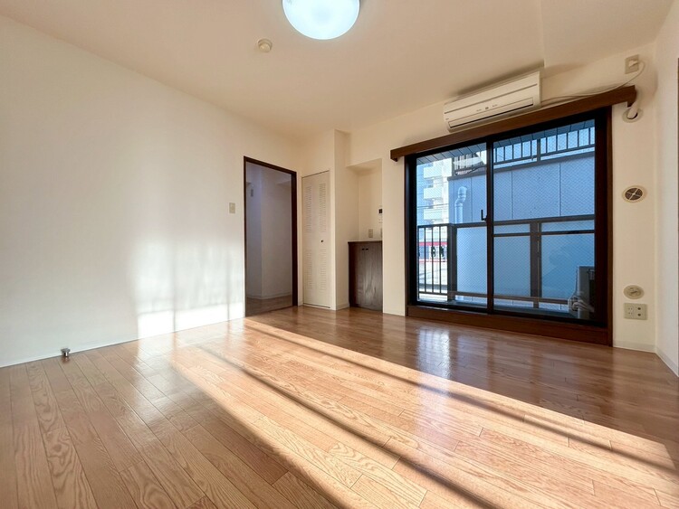 その他 シンプルな内装と偏り過ぎないデザインで統一しました。