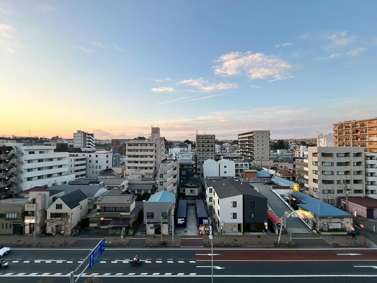 その他 眺望や窓からの景色が良いと、家で過ごす時間も快適です。