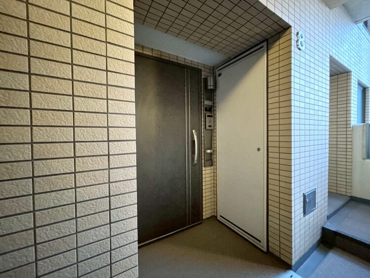その他 清潔感のある落ち着いた雰囲気の玄関です。