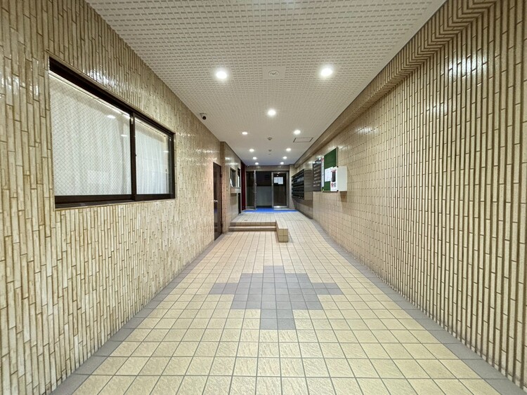 その他 館内は静寂な中が保たれており、管理が行き届いている印象を受けました。