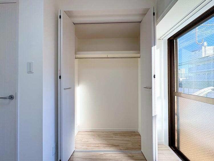 その他 家電やスーツケース、ストック品など何でも片付く嬉しい空間です。