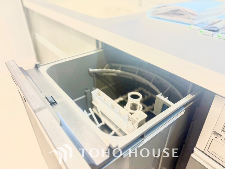 キッチン ◆愛育◆キッチンは家族の絆を育む大切な空間。シンプルで使い易いSystemKitchenで愉しく作る料理は愛情のある美味しいご馳走に。