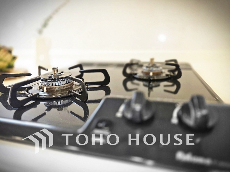 キッチン あなたの創造性を刺激する舞台。最新の機能と美しいデザインが融合し、料理の時間を至福の瞬間に変えます。