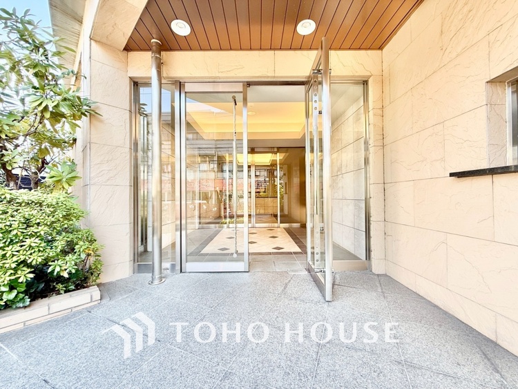 内装 ◆子供部屋◆冷涼な風、そよぐリビング。だんらんの場所はここから始まり、ここで終わる。家族の笑顔が集う素敵な場所だから、こだわり抜いた思いが詰まっているのだと思う。