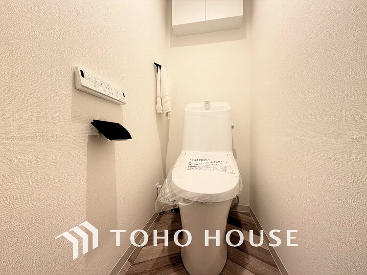 トイレ トイレには快適な温水洗浄便座付