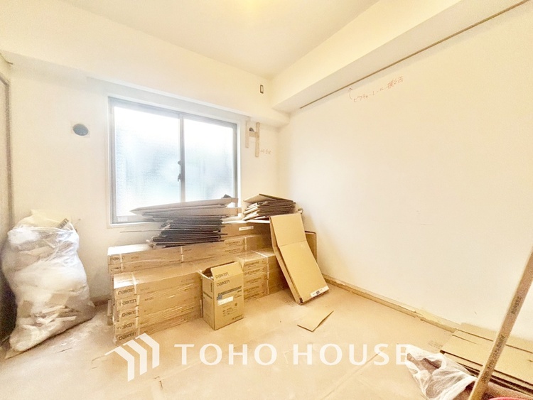 内装 【改装中】風の通り道。舞い込んでくる風が優しく躍り、室内に爽やかな空気を運んでくる。