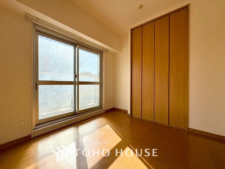 内装 【PRIVATE ROOM】◆快適◆な暮らしに不可欠な収納スペース。快適さとともに思い出も詰まっていく。