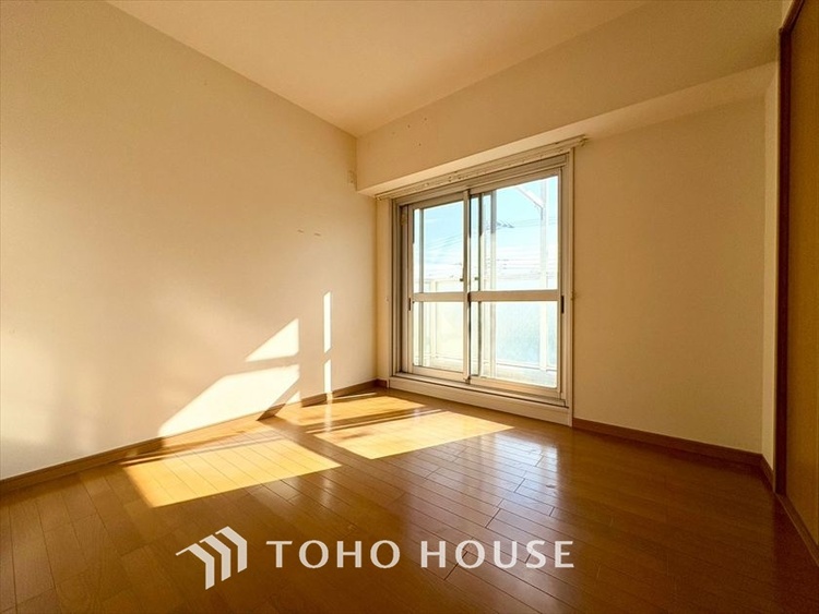 内装 【PRIVATE ROOM】◆属毛離裏◆子は父を手本とし、母に愛育されて成長する。家族の深い繋がり。いつまでも大切にしたい。