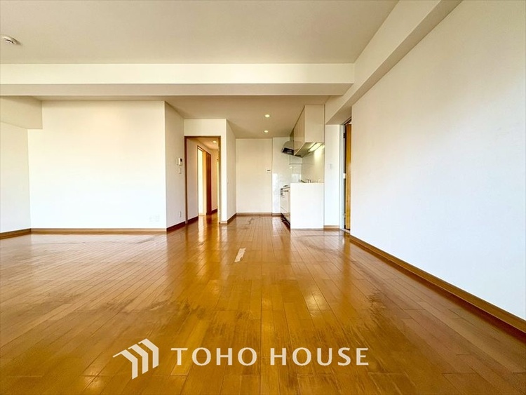 内装 【LIVING】◆Sunshine◆光が燦々と入り、いるだけで気持ちいい。「開放的でゆとりあるお部屋です。」