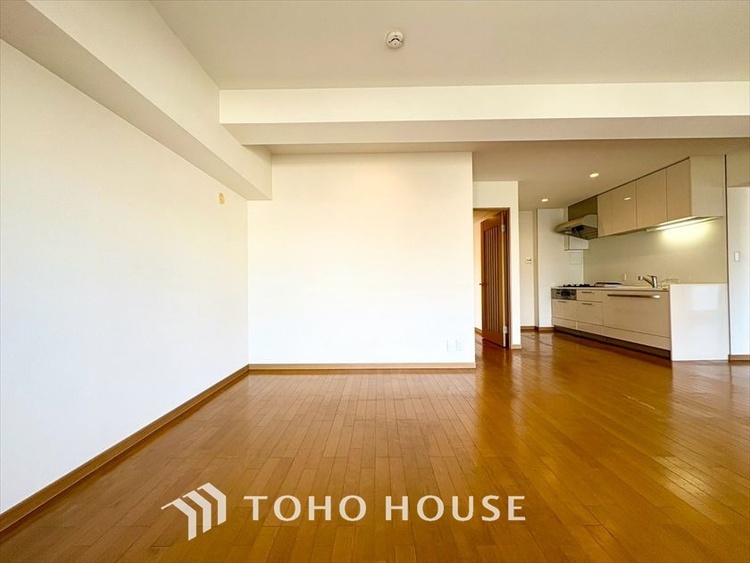 内装 【LIVING】◆simple is best◆無駄のない綺麗なつくりのリビングルームであなただけの暮らしを。