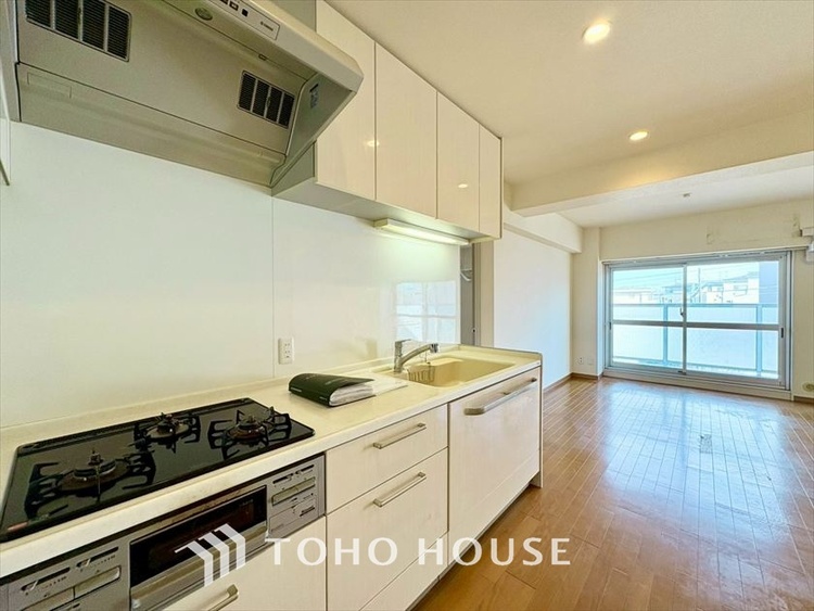 キッチン 【KITCHEN】◆Happy◆愛情たっぷりのお料理で家族にHappyを。システムキッチンがあなたをサポートしてくれます。