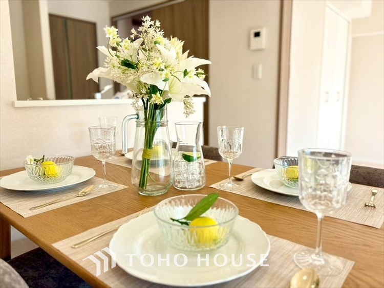 内装 【LIVING】◆家族◆愛する家族を一目で見渡せる。家族が集う空間。永遠に続く幸せな毎日を、ここで。