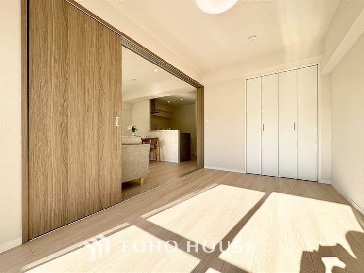 内装 【PRIVATE ROOM】◆プライベートな時間◆最高な暮らしにはこの空間が必要。家族のふれあいも大切にしつつ、自分の空間も大切にしたい。