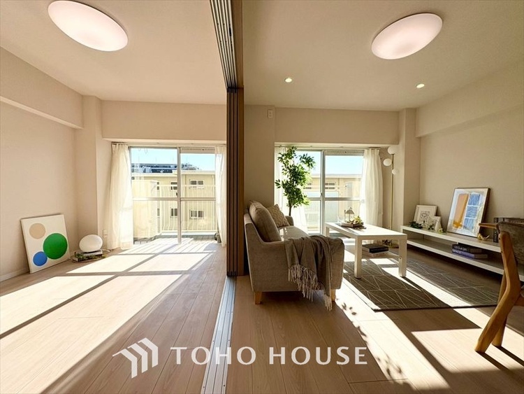 内装 【LIVING】◆simple is best◆無駄のない綺麗なつくりのリビングルームであなただけの暮らしを。