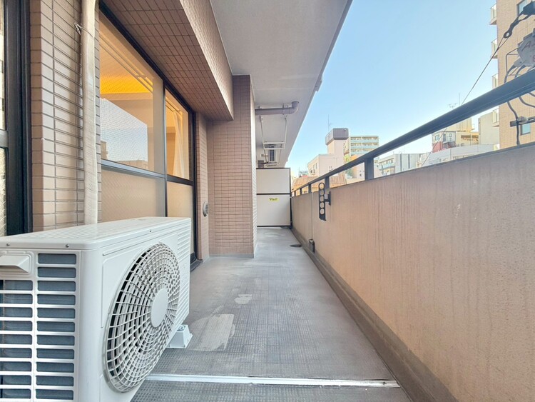 その他 朝の澄んだ空気や、夕方に吹く清々しい風を感じられるバルコニー。