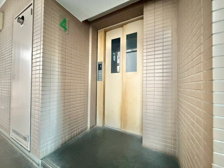 その他 エレベーター完備のため荷物が多くなっても安心。