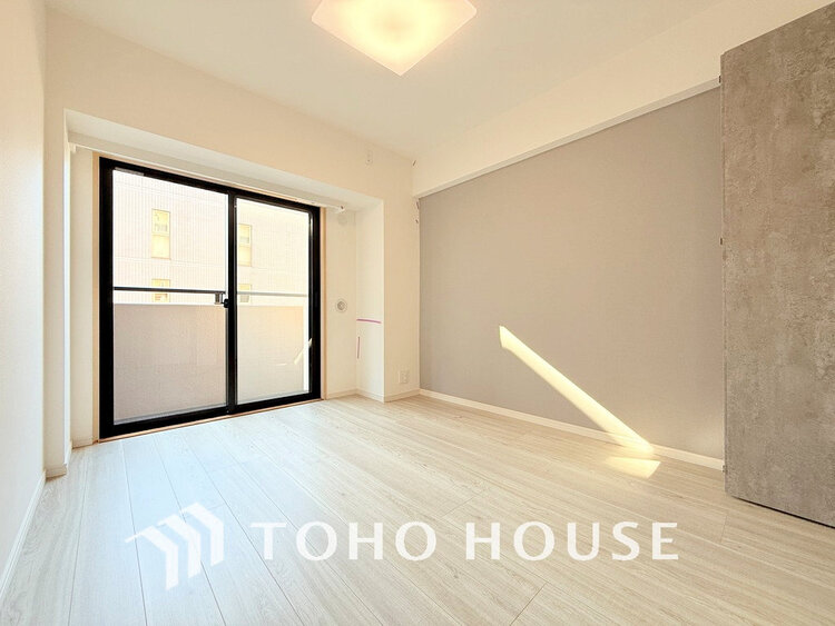 内装 1日の疲れを癒し、心地よく寛げるようゆったりとした広さをしています