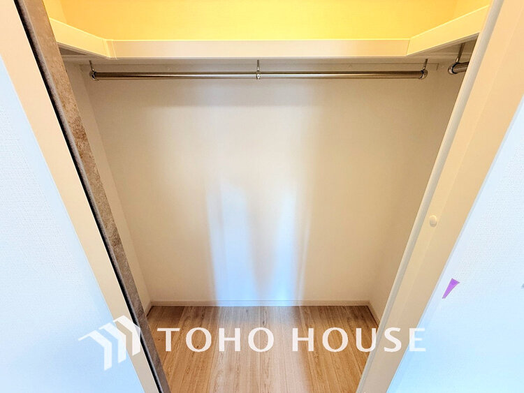 収納 沢山のお洋服を綺麗に収納できる「ウォークインクローゼット」