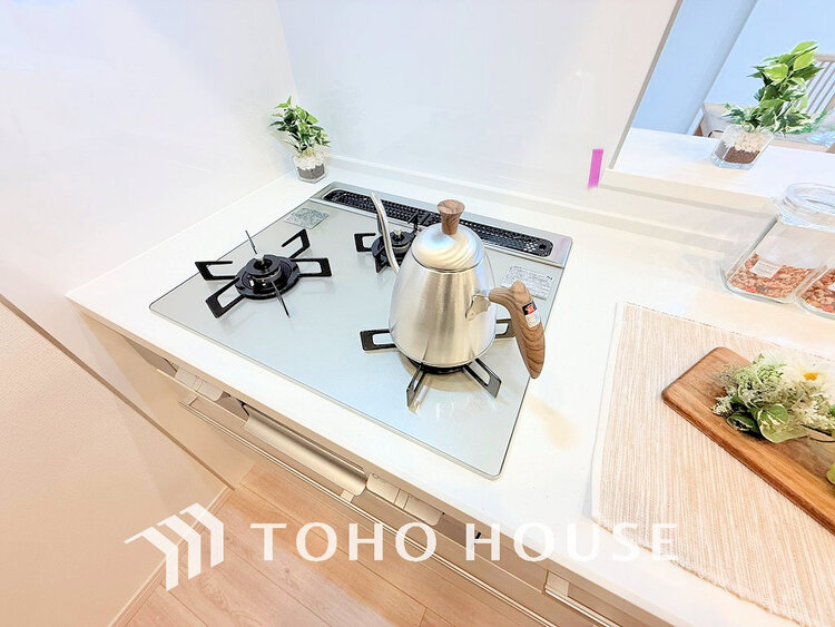 その他 3口ガスコンロで効率よくお料理できますね