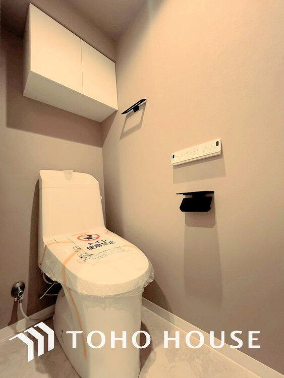 トイレ トイレには快適な温水洗浄便座付